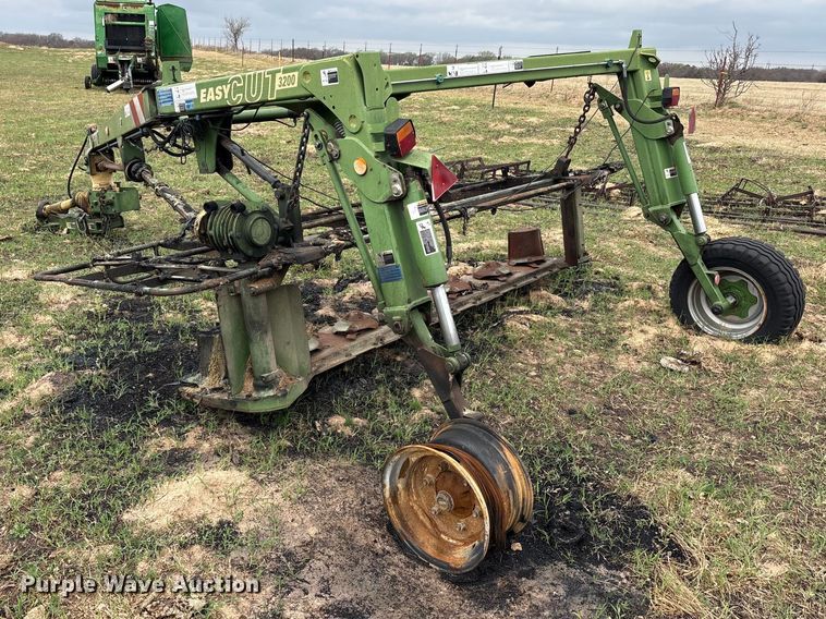 image for item EU0333 2014 Krone Easy cut 3200 disc mower