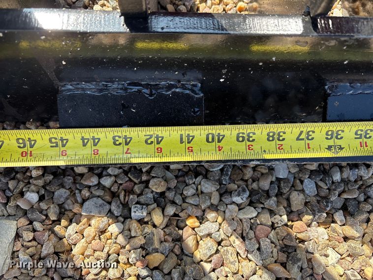 image for item EU4971 Kit Containers LLC skid steer grapple bucket