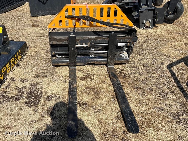 image for item EU4974 2025 Wolverine PFA-11-3300G skid steer forks