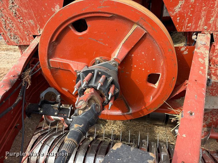 image for item EU4985 2004 Hesston 4910 large square baler