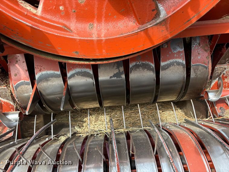 image for item EU4985 2004 Hesston 4910 large square baler