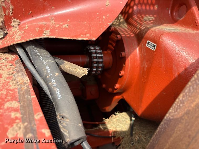 image for item EU4985 2004 Hesston 4910 large square baler