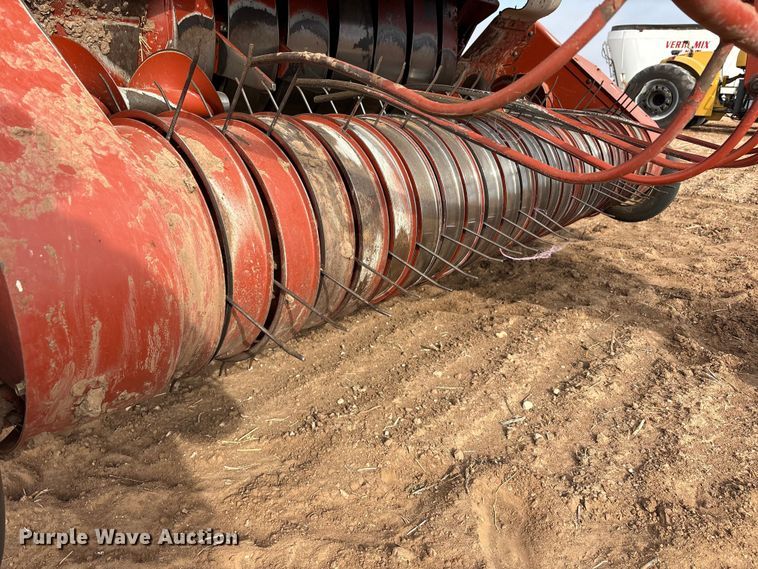 image for item EU4985 2004 Hesston 4910 large square baler