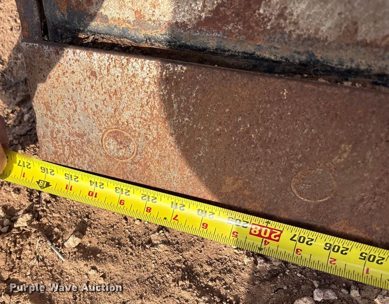 image for item EU4986 2013 Challenger MT965C 4WD tractor