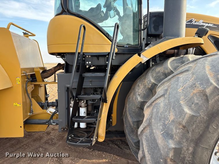 image for item EU4986 2013 Challenger MT965C 4WD tractor