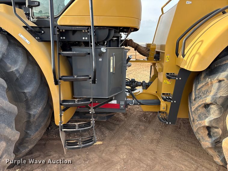 image for item EU4986 2013 Challenger MT965C 4WD tractor