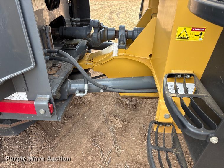 image for item EU4986 2013 Challenger MT965C 4WD tractor