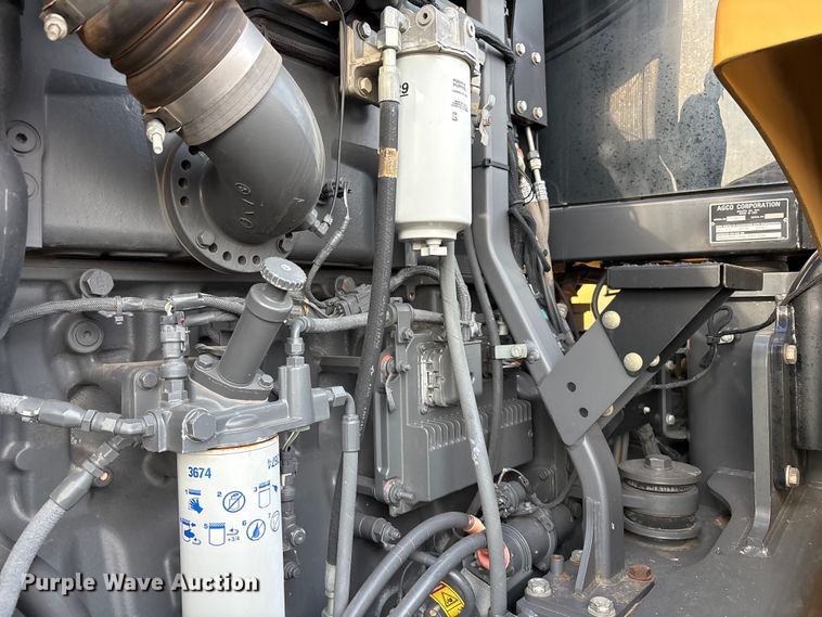 image for item EU4986 2013 Challenger MT965C 4WD tractor