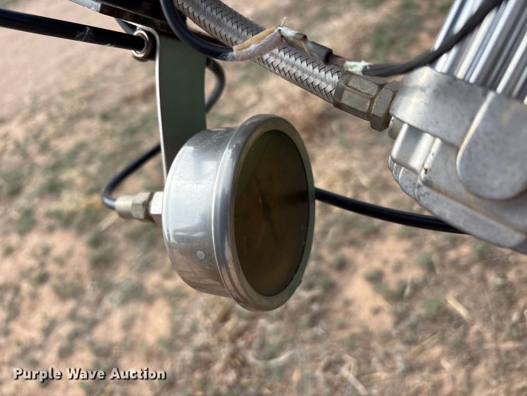 image for item EU4988 2011 Great Plains YP1625A-32TR twin row planter