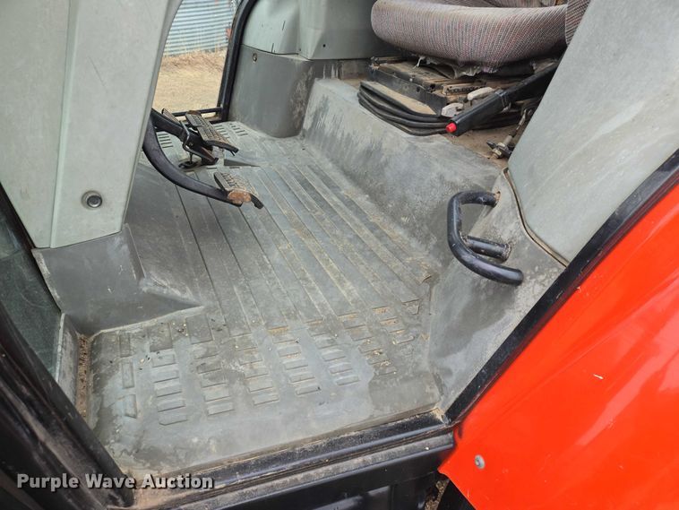 image for item EV5529 2003 AGCO DT225 MFWD tractor