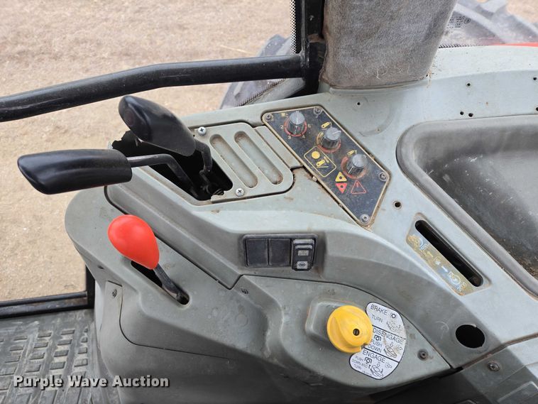 image for item EV5529 2003 AGCO DT225 MFWD tractor