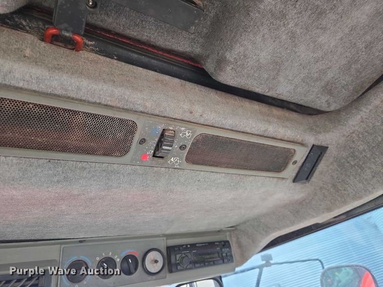 image for item EV5529 2003 AGCO DT225 MFWD tractor