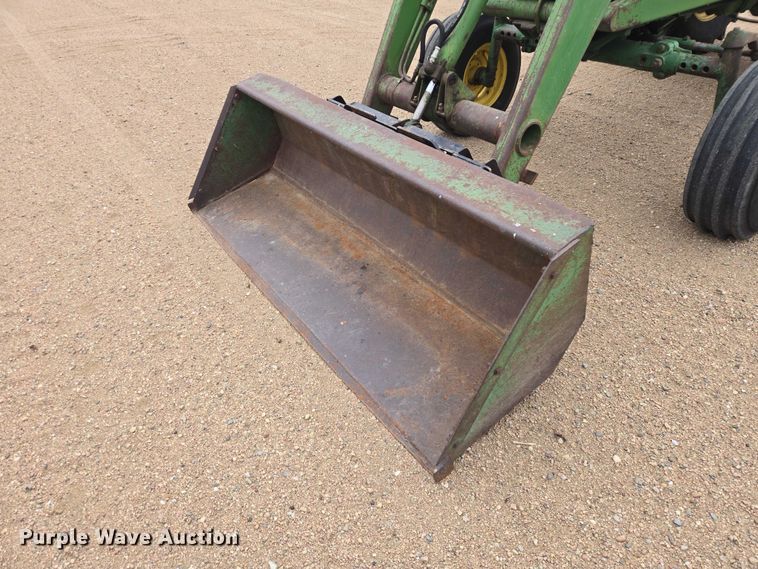 image for item EV5531 1968 John Deere 4020 tractor