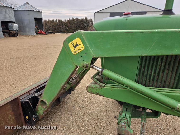 image for item EV5531 1968 John Deere 4020 tractor