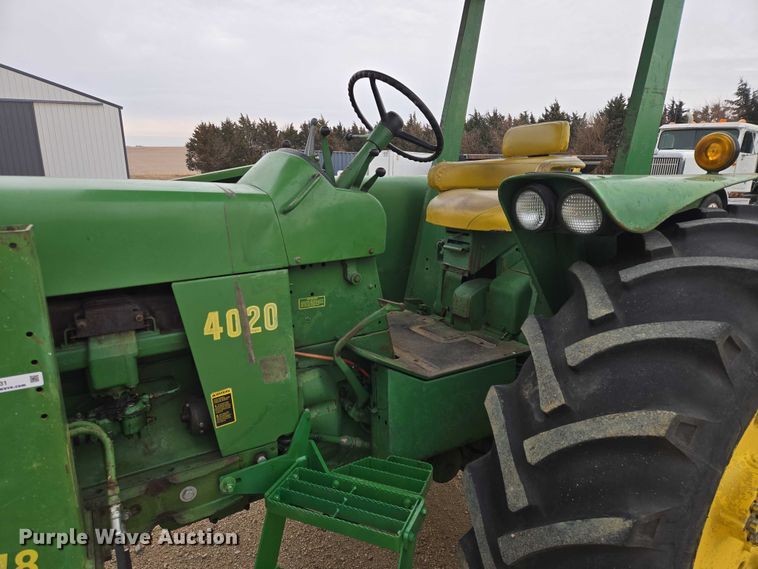 image for item EV5531 1968 John Deere 4020 tractor