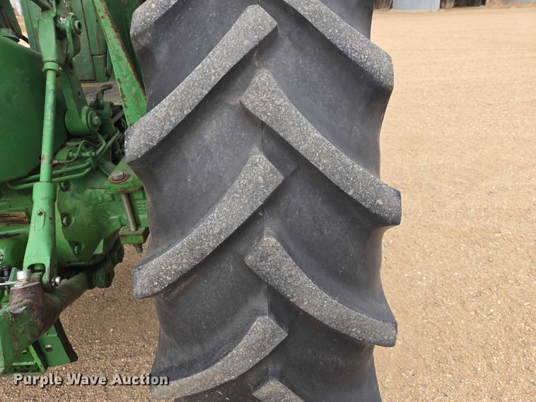 image for item EV5531 1968 John Deere 4020 tractor