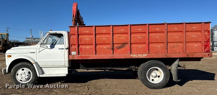 image for item FB0621 1971 Chevrolet C50 grain truck