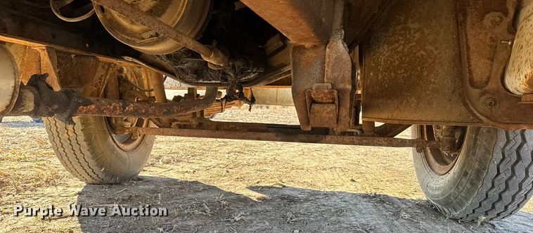 image for item FB0621 1971 Chevrolet C50 grain truck