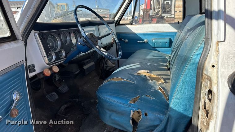 image for item FB0621 1971 Chevrolet C50 grain truck