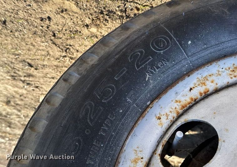 image for item FB0621 1971 Chevrolet C50 grain truck