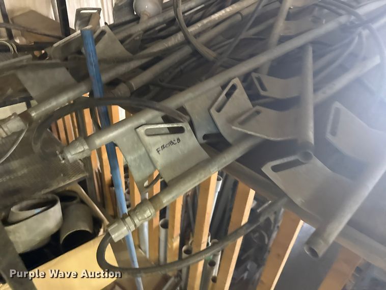 image for item FB0828 Pivot tower lights