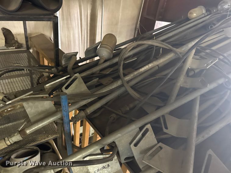 image for item FB0828 Pivot tower lights