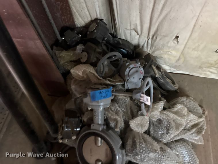 image for item FB0832 Gate valves