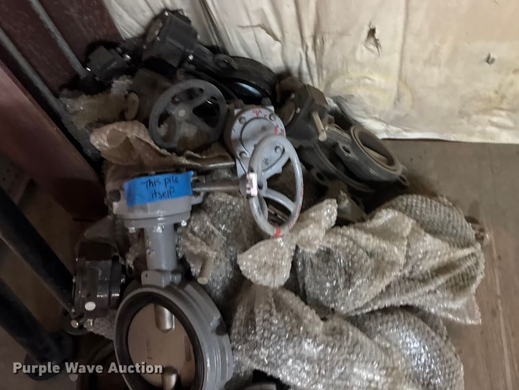 image for item FB0832 Gate valves