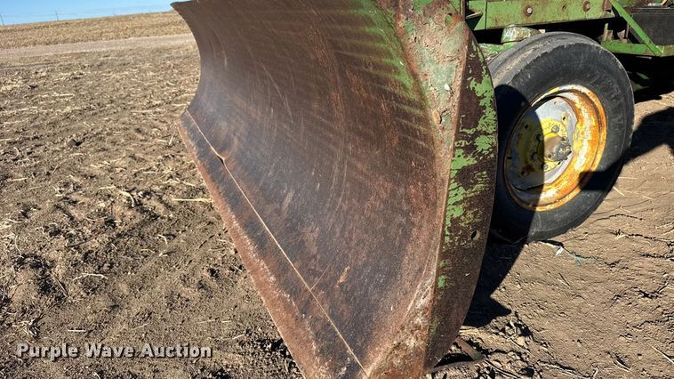 image for item FB0892 1966 John Deere 4020 tractor