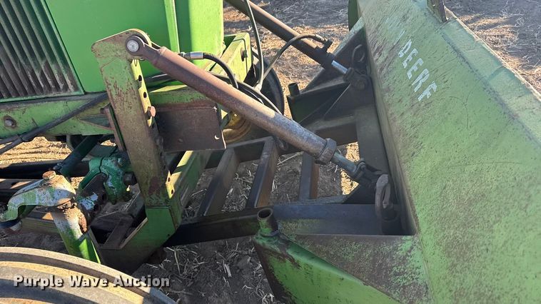 image for item FB0892 1966 John Deere 4020 tractor