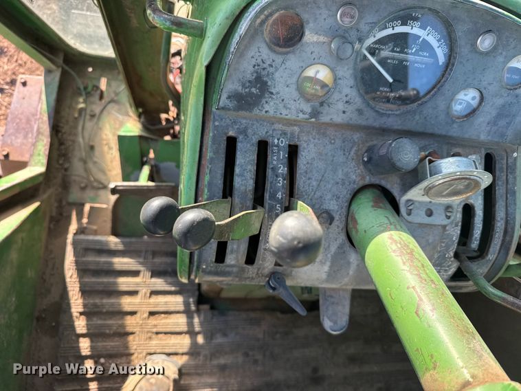 image for item FB0892 1966 John Deere 4020 tractor