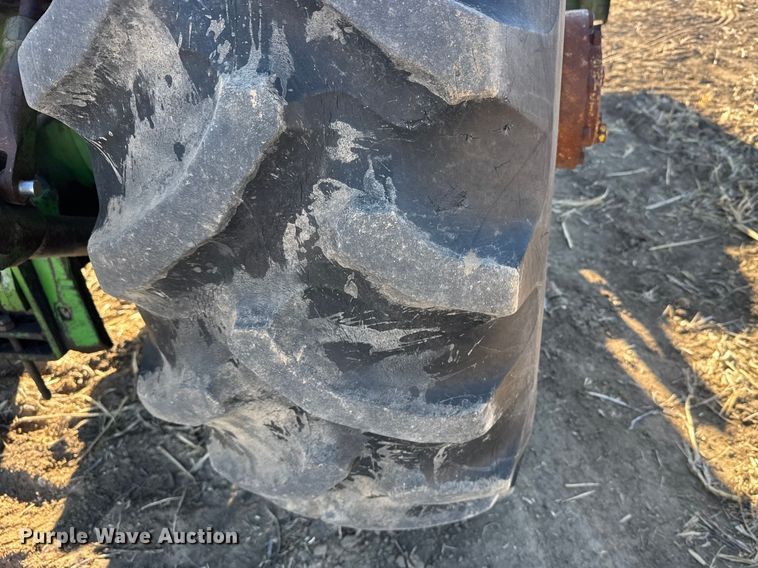 image for item FB0892 1966 John Deere 4020 tractor