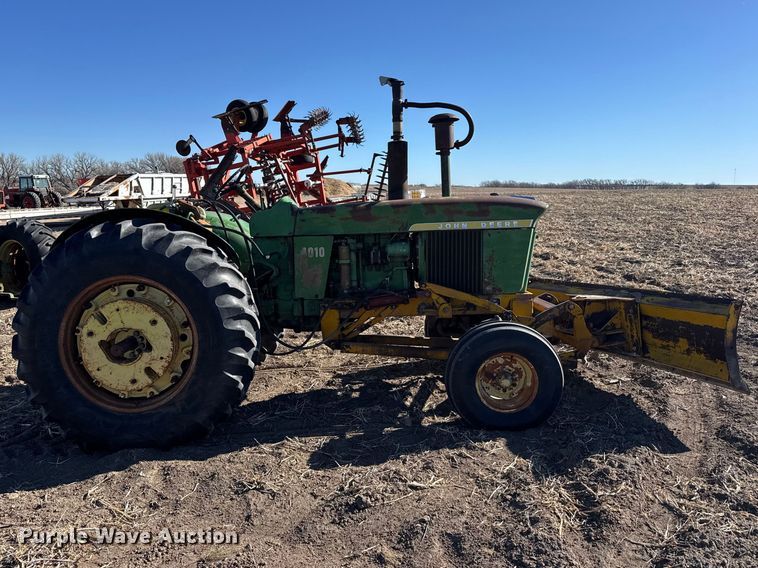 image for item FB0893 1963 John Deere 4010 tractor