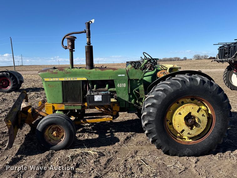 image for item FB0893 1963 John Deere 4010 tractor