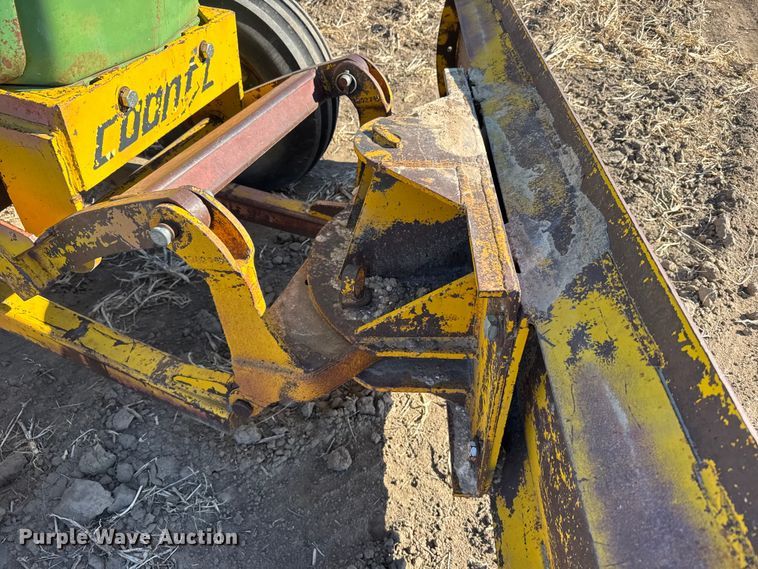 image for item FB0893 1963 John Deere 4010 tractor