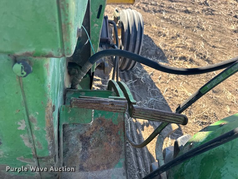 image for item FB0893 1963 John Deere 4010 tractor