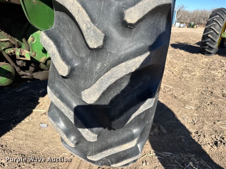 image for item FB0893 1963 John Deere 4010 tractor