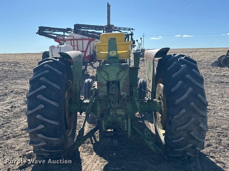 image for item FB0894 1970 John Deere 4020 tractor