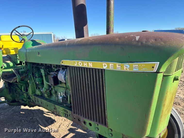 image for item FB0894 1970 John Deere 4020 tractor