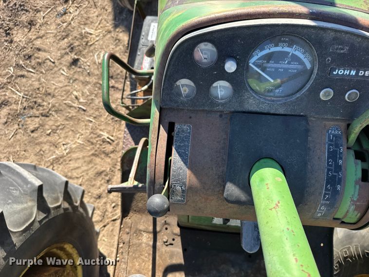 image for item FB0894 1970 John Deere 4020 tractor