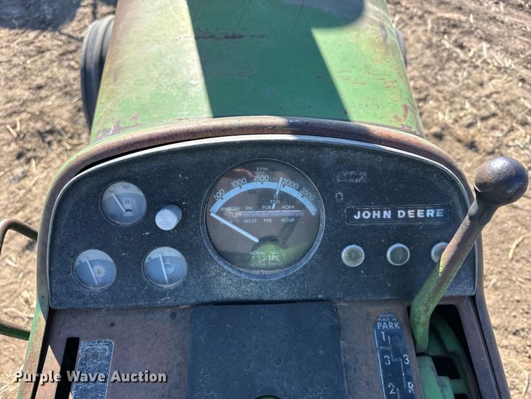 image for item FB0894 1970 John Deere 4020 tractor