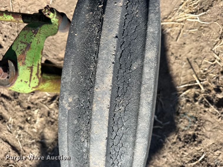 image for item FB0894 1970 John Deere 4020 tractor