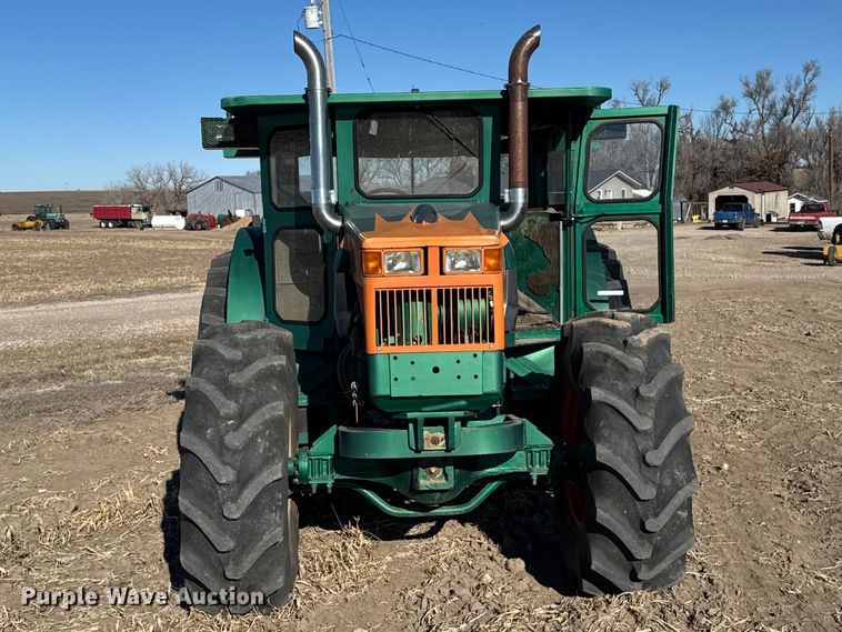 image for item FB0895 Oliver tractor