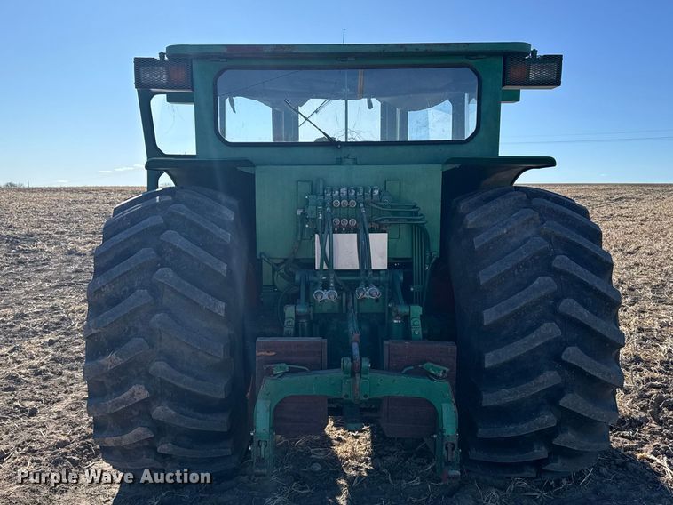 image for item FB0895 Oliver tractor