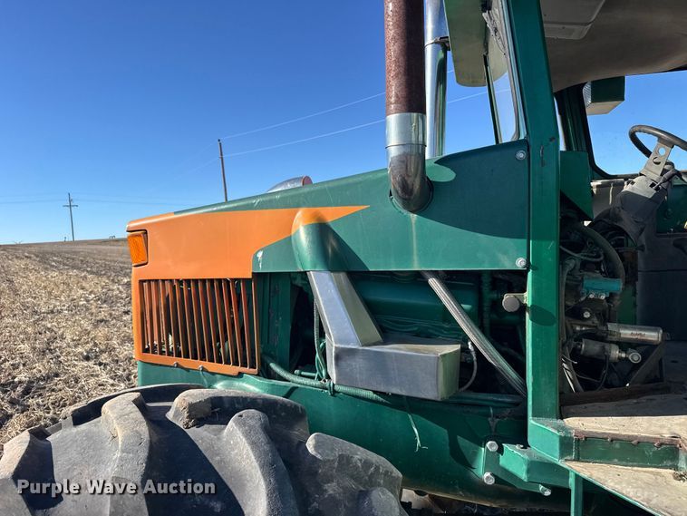 image for item FB0895 Oliver tractor