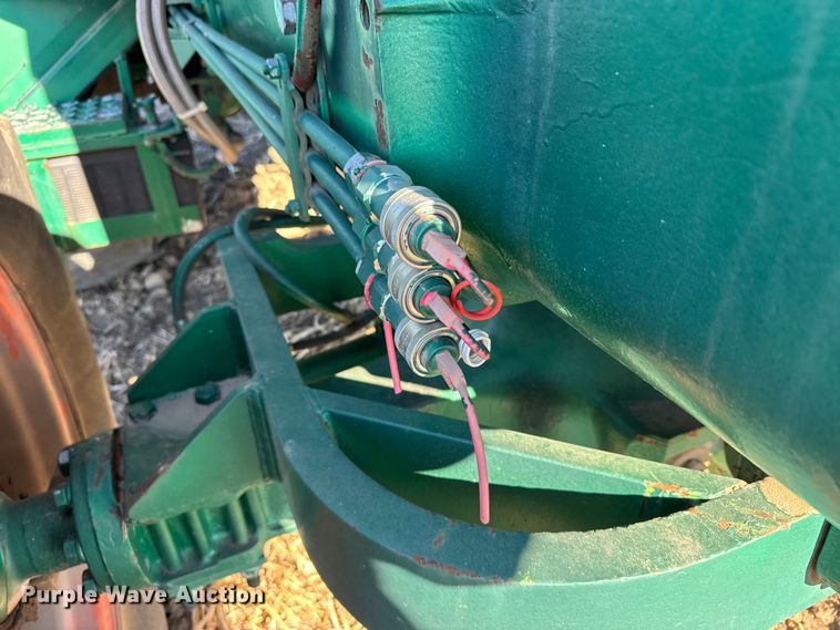 image for item FB0895 Oliver tractor