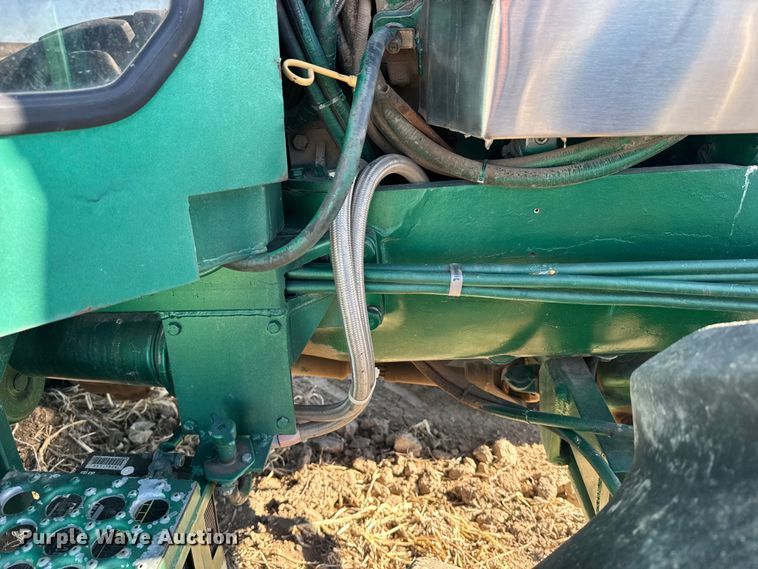 image for item FB0895 Oliver tractor