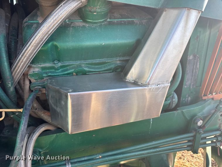 image for item FB0895 Oliver tractor