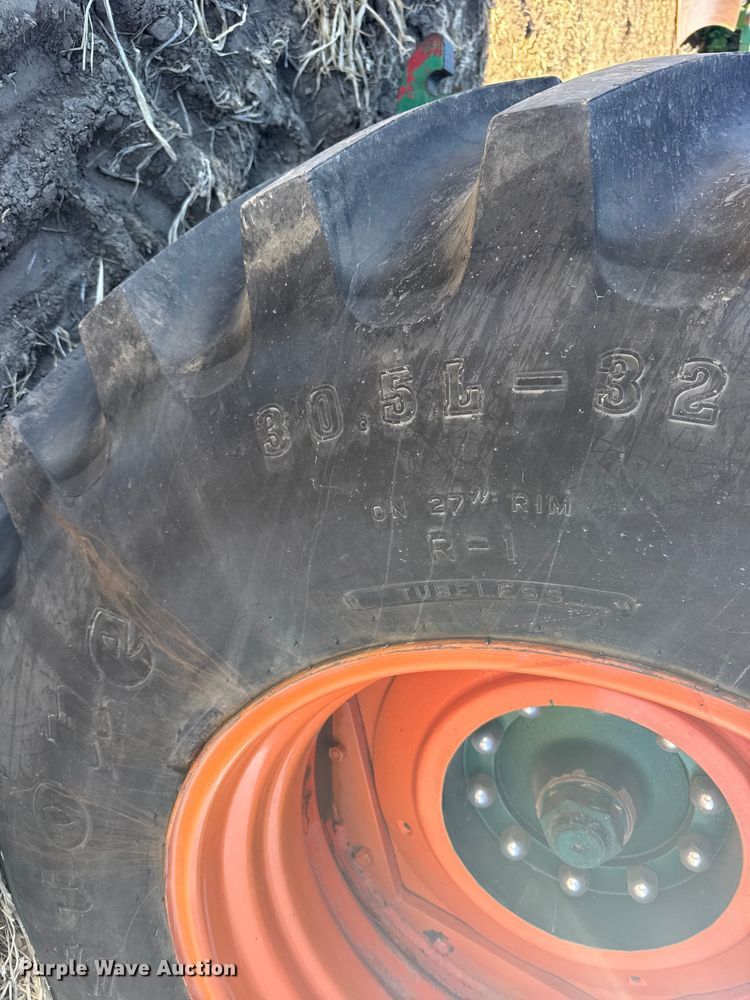 image for item FB0895 Oliver tractor