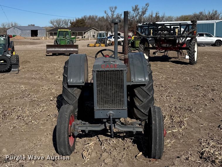 image for item FB0897 Case C tractor